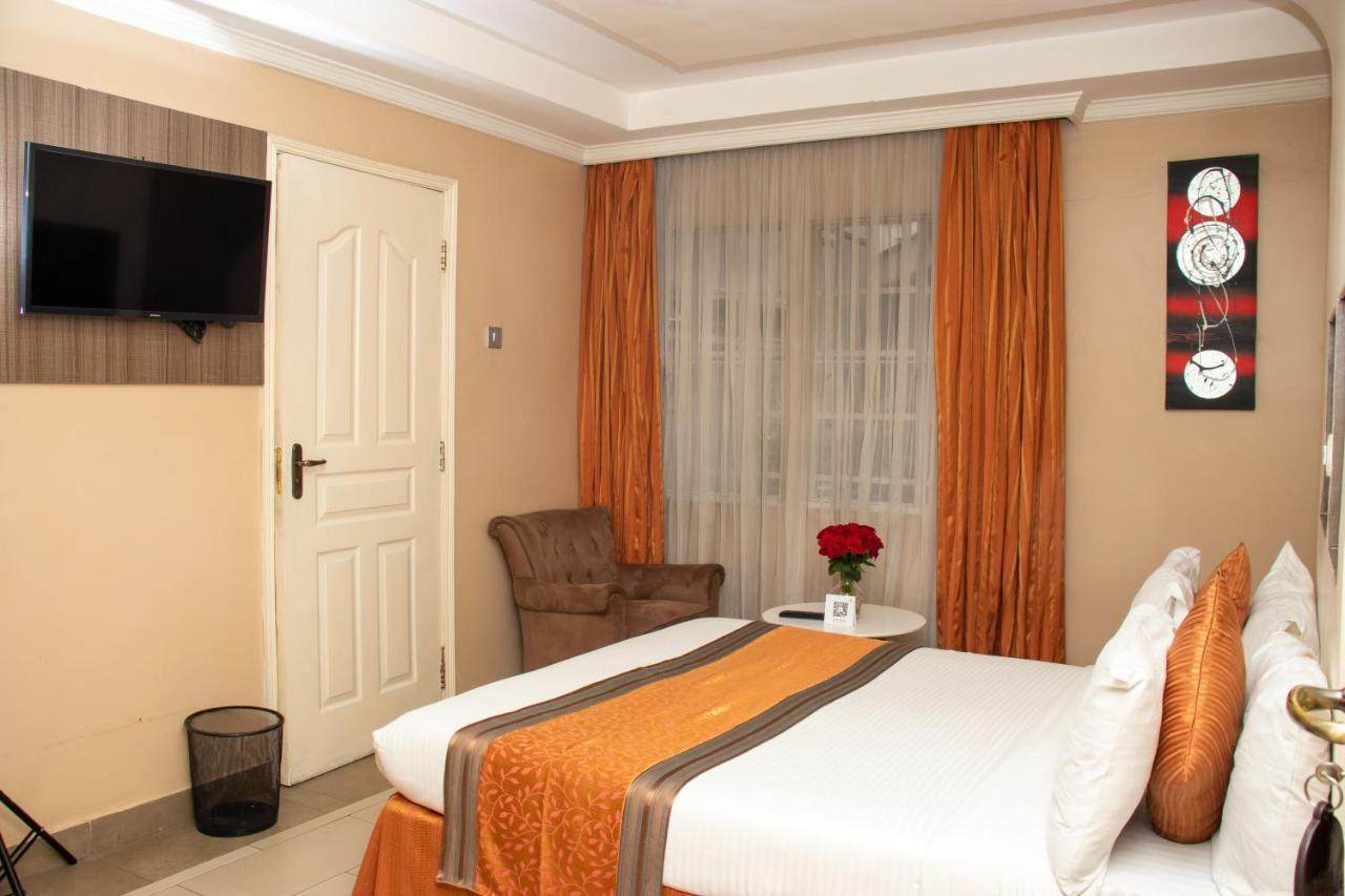 Hotel Waterbuck Nakuru Eksteriør billede